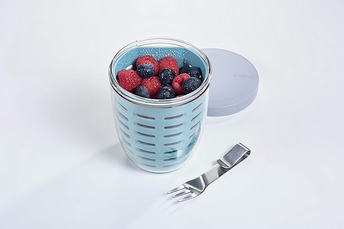 Fruit & Veggie Pot Ellipse – Fruit Container – Ideal For Fruit and Vegetables On The Go – Fruit Box With Fork & Colander – 600 ml – Nordic Sage