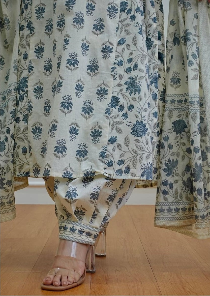 Floral Printed Kurta Pant Set with Dupatta